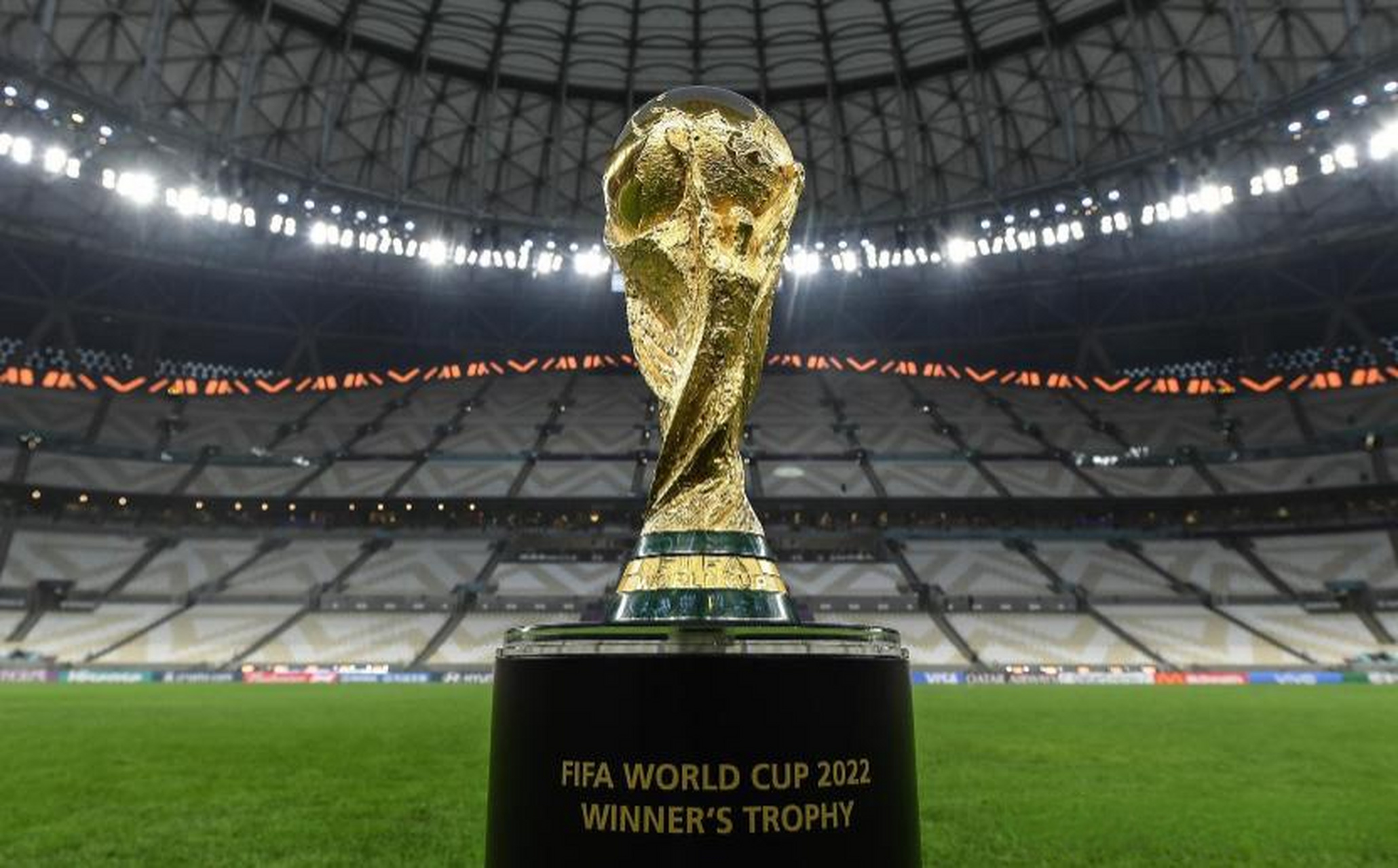 意出手外侧 意出手外侧